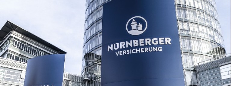 Blick auf den Business Tower der NÜRNBERGER Versicherung
